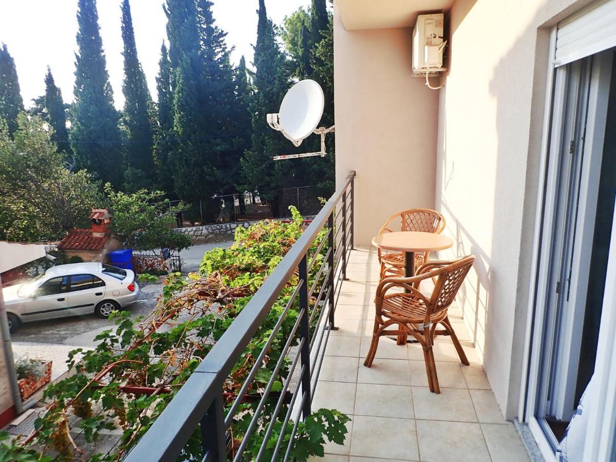 Apartments Troselj Стариград-Пакленица Екстериор снимка